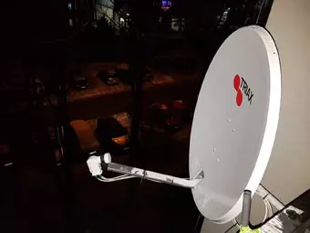 Montaż anteny na balkonie