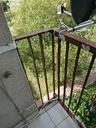 Ustawianie anteny na balkonie